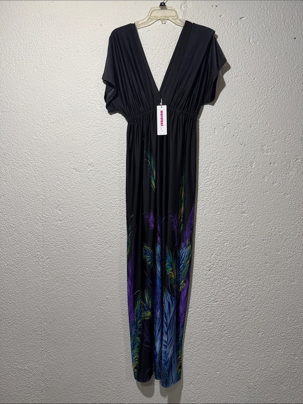 Black V-Neck Maxi Dress with Multicolor Feather Print. DR